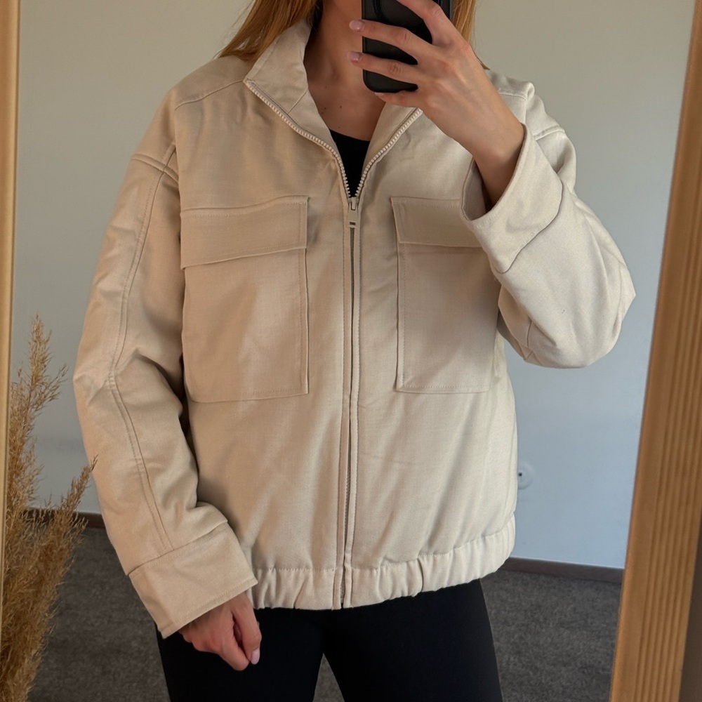 Women's Cream Jacket - Picture 3 of 9